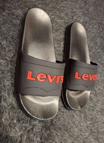 دمپایی مردانه (Levi’s) مدل راحتی؛ اورجینال و با کیفیت بالا