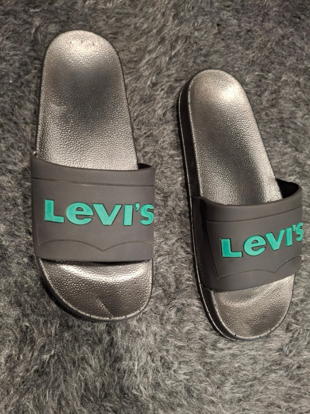 دمپایی مردانه (Levi’s) مدل راحتی؛ اورجینال و با کیفیت بالا